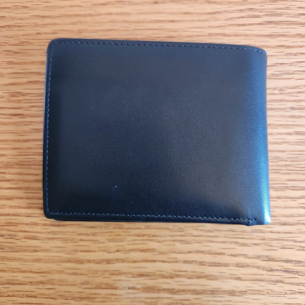 Perry Ellis Classic Black Wallet